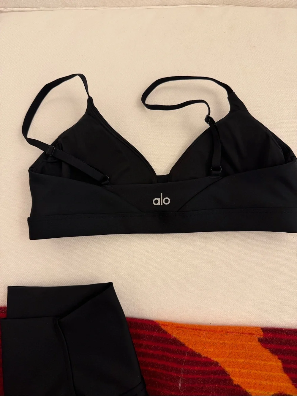 Alo Black Women's High-Waist Leggings and Bralette Set